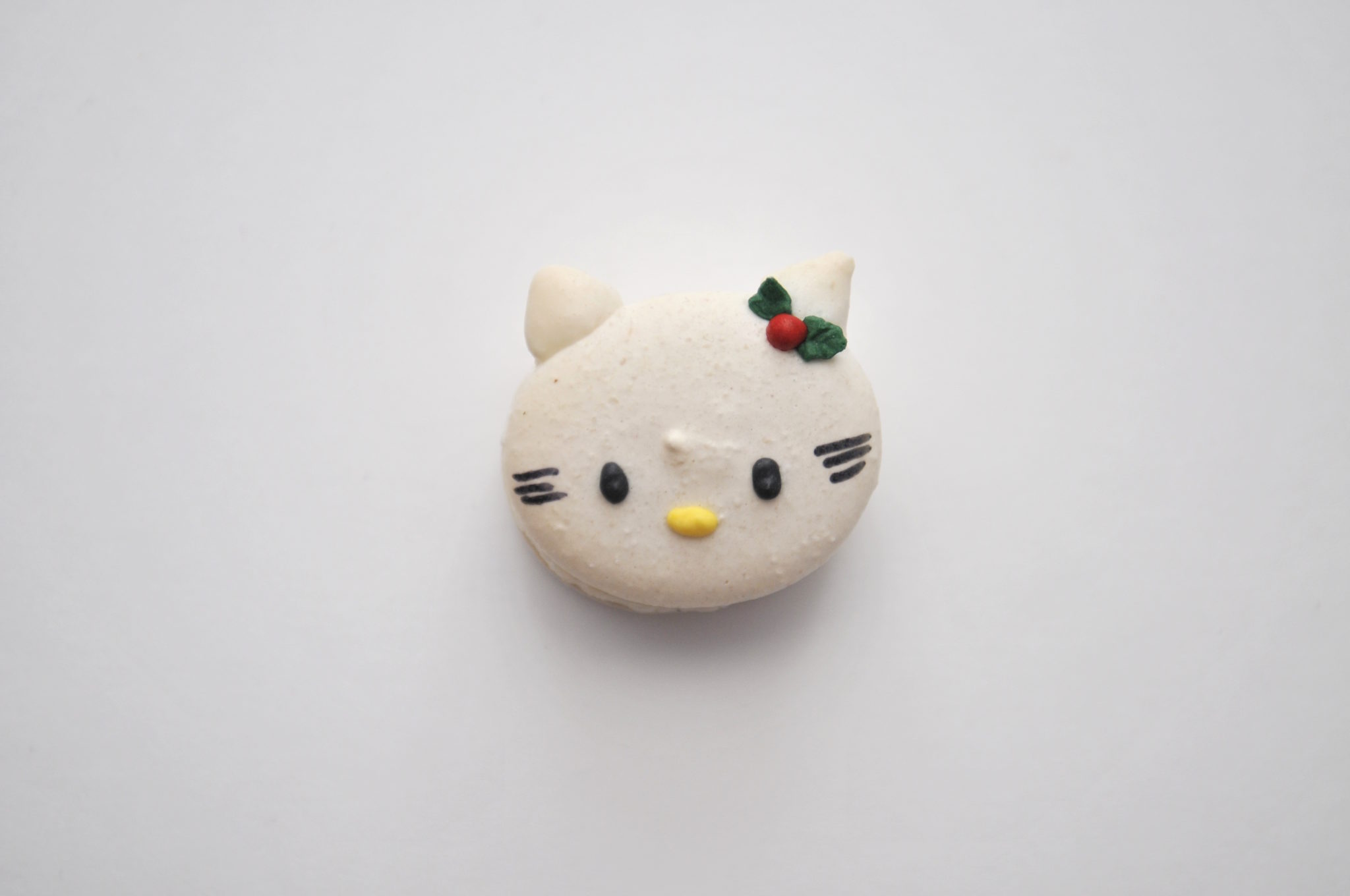 DaanGo Cake Lab Hello Kitty Character Macaron Review Scarborough ...